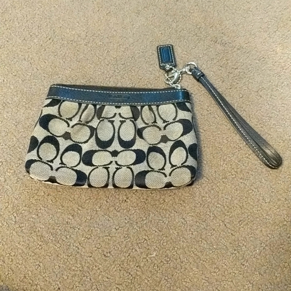Coach Wristlet in Signature Black